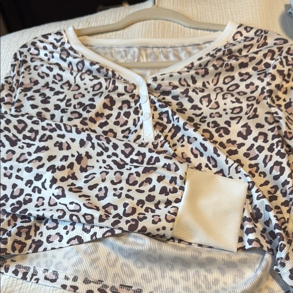 SHEIN Leopard Print Long Sleeve Tee - White, Brown and Pink